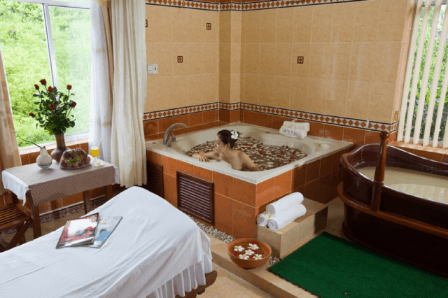 Hình ảnh tắm bùn ở Nha Trang (Ảnh ST)