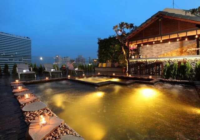 Silverland Sakyo Hotel & Spa có bể bơi trên tầng thượng (Ảnh ST) Silverland Sakyo Hotel & Spa có bể bơi trên tầng thượng (Ảnh ST)