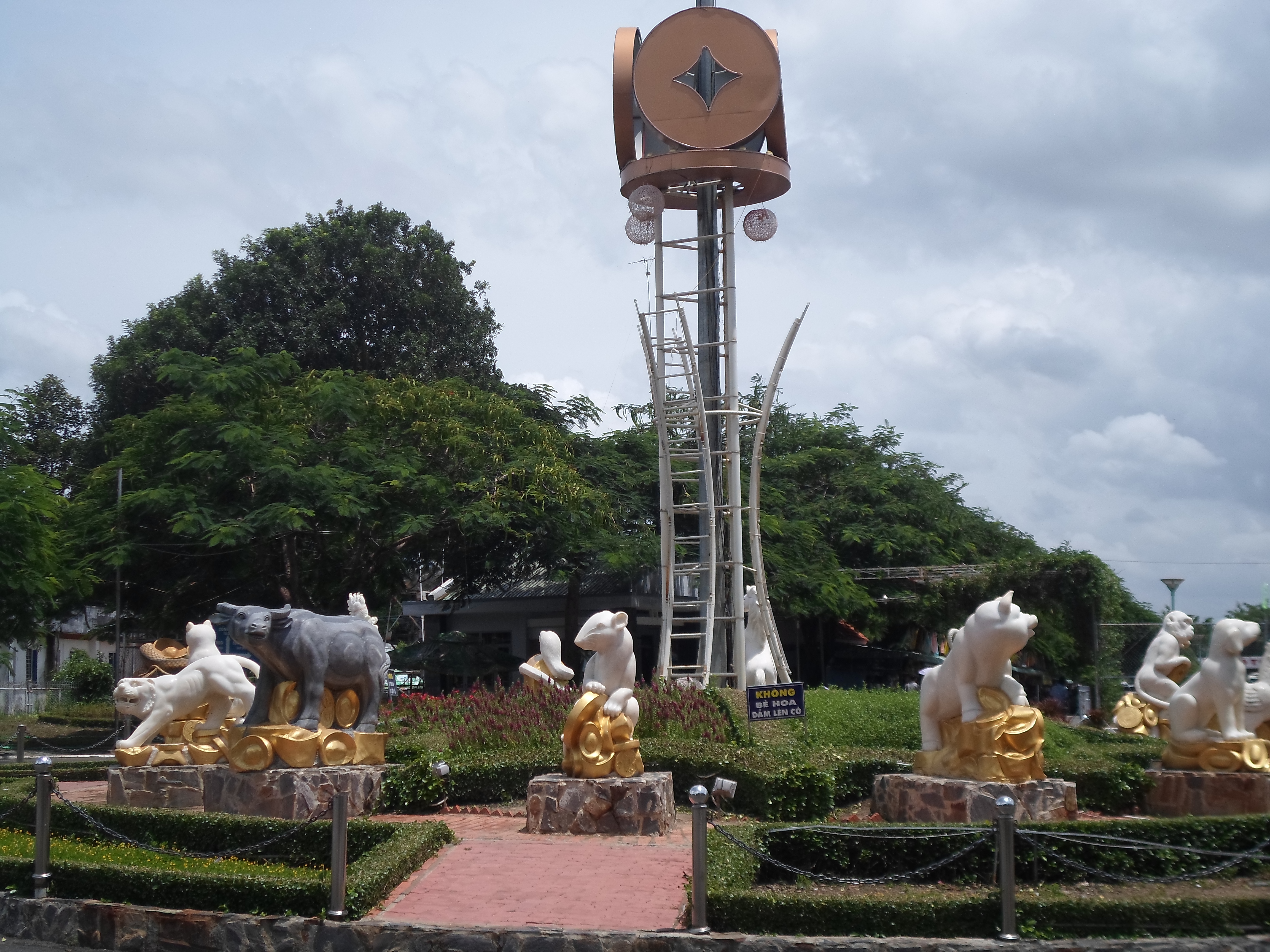 Những cảnh đẹp tại khu du lịch núi Bà Đen - hành trình về lễ hội núi Bà Đen