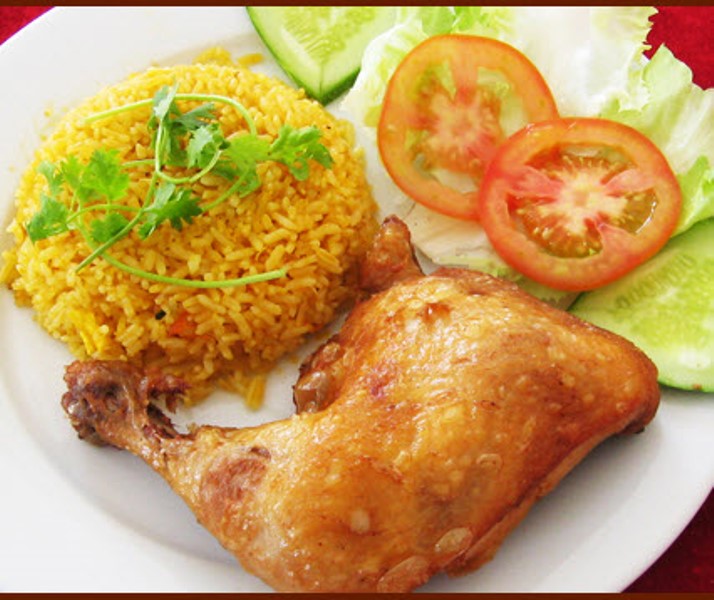 cơm gà Quê Hương quán cơm ngon ở Quy Nhơn
