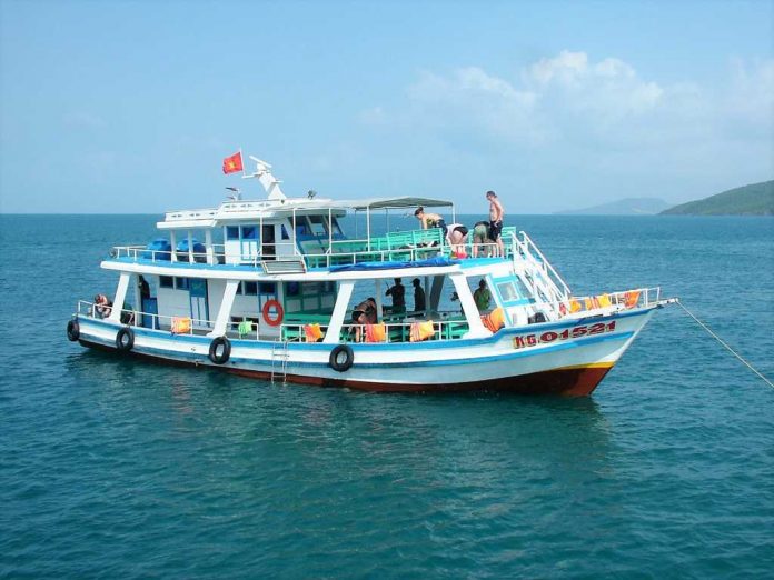 phương tiện di chuyển hòn Dầu Nam Du