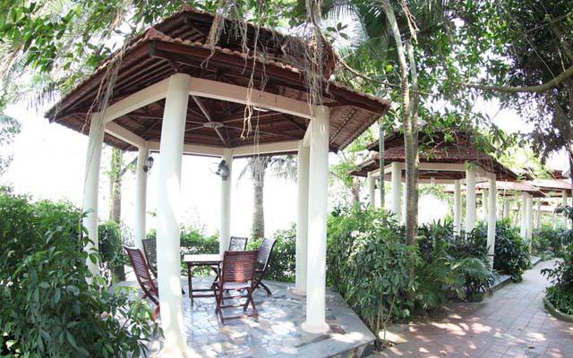Sông Hồng resort cafe, Sky Garden và Quán gió Tam Đảo là những quán cà phê đẹp