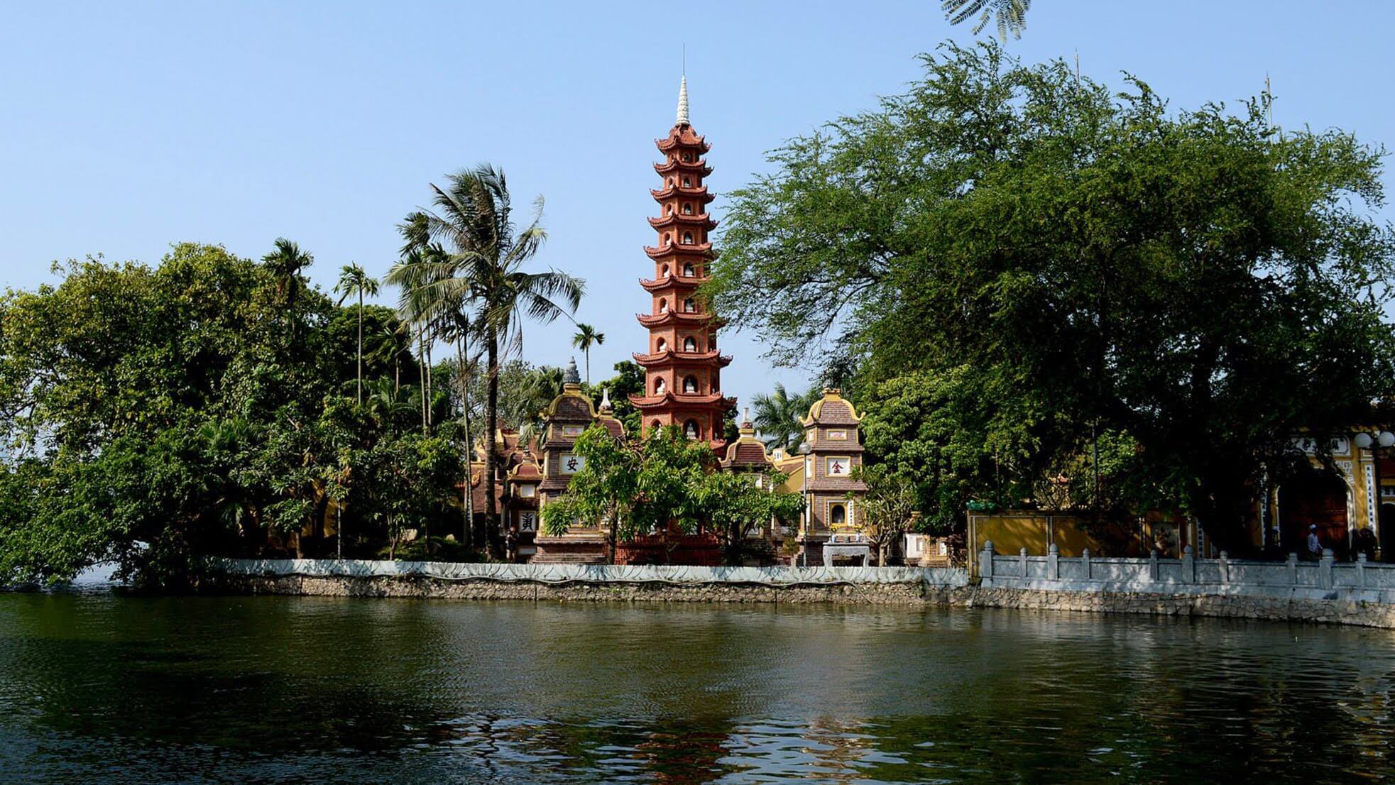 Chùa Trấn Quốc một trong những địa điểm du lịch đẹp ở Hà Nội Chùa Trấn Quốc một trong những địa điểm du lịch đẹp ở Hà Nội