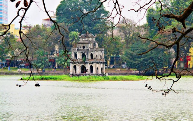 hồ gươm là địa điểm không thể bỏ qua khi du lịch ở Hà Nội hồ gươm là địa điểm không thể bỏ qua khi du lịch ở Hà Nội