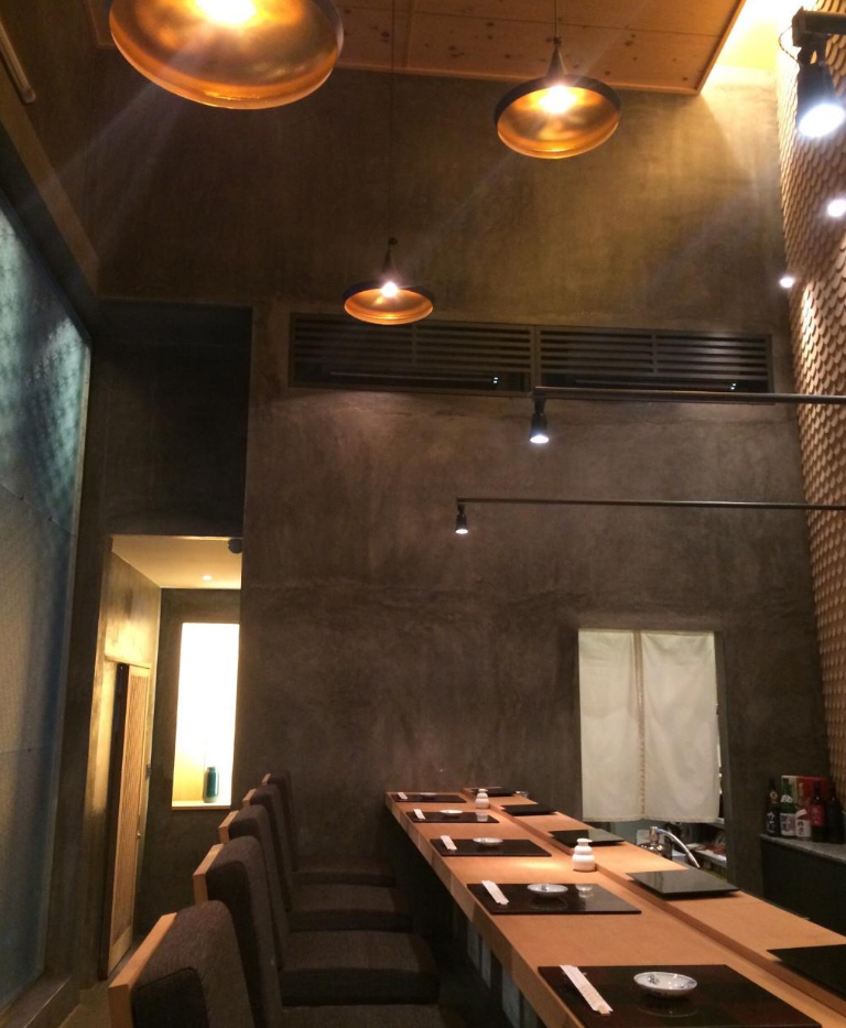 Không gian nhà hàng Sushi REI