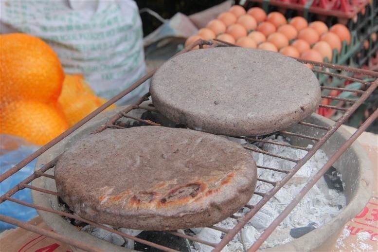 bánh tam giác mạch hà giang