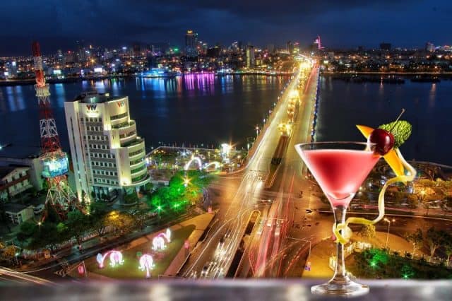 Ngắm cầu Rồng trên tầng 19 Top View Bar Ngắm cầu Rồng trên tầng 19 Top View Bar