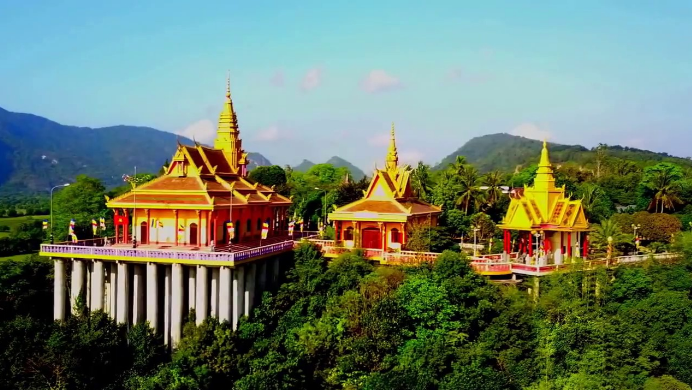 Núi Tà Pạ