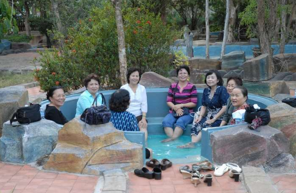 Ngâm chân trị liệu Ngâm chân trị liệu