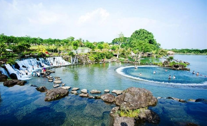 Khám phá khu du lịch Suối Mơ