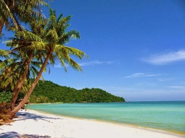 Bãi biển Mũi Nai thơ mộng - Địa điểm du lịch thu hút của Hà Tiên(Ảnh sưu tầm ) Bãi biển Mũi Nai thơ mộng - Địa điểm du lịch thu hút của Hà Tiên(Ảnh sưu tầm )