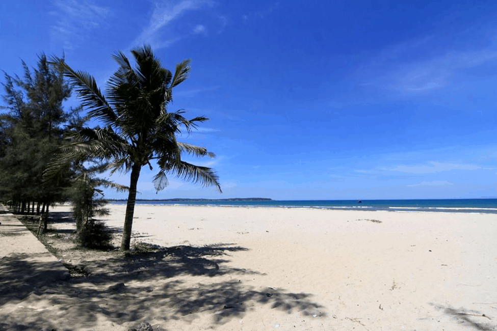 Bãi biển Mỹ Khê Quảng Ngãi