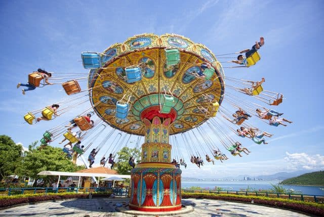 Địa điểm vui chơi đầy sắc màu tại Vinpearl Land Nha Trang 