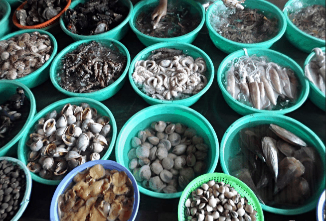 Chợ hải sản Xóm Lưới Vũng Tàu