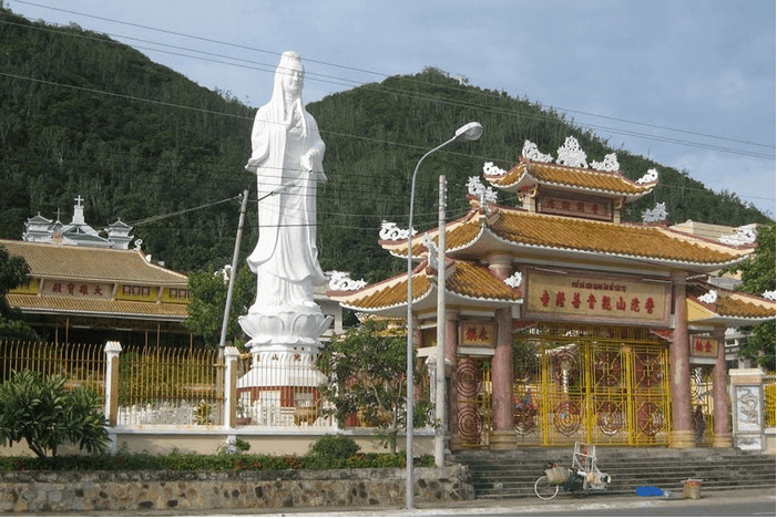 Tượng quan thế âm bồ tát Tượng quan thế âm bồ tát