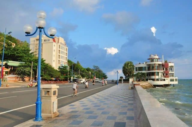 Con đường Hạ Long - Vũng Tàu