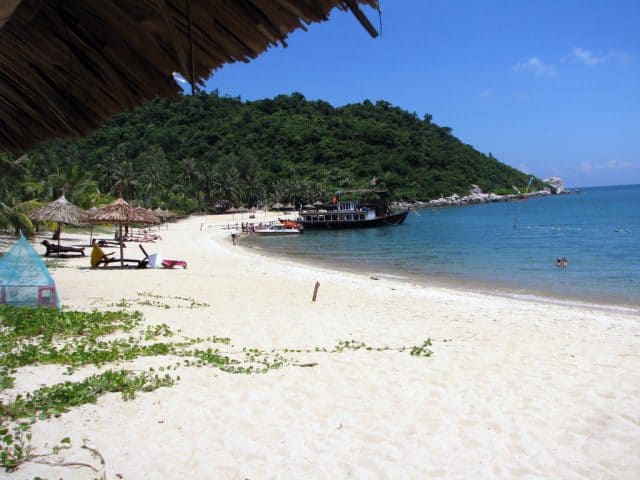 Bãi biển Tiên Sa - gần đỉnh Bàn Cờ Bãi biển Tiên Sa - gần đỉnh Bàn Cờ