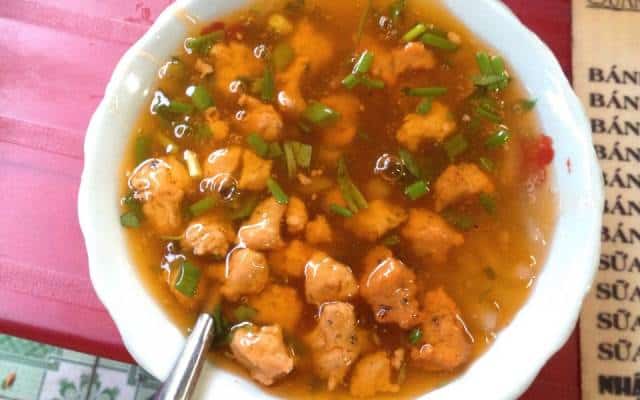 Bánh canh Nam Phổ - đặc sản Huế