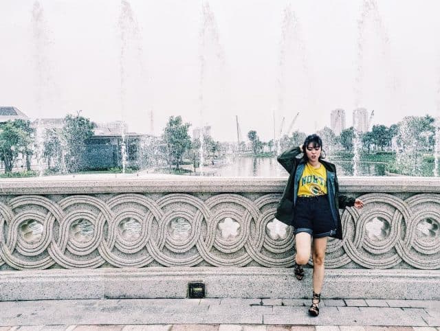 Cây cầu cũng là một điểm chụp ảnh cực đẹp đó 