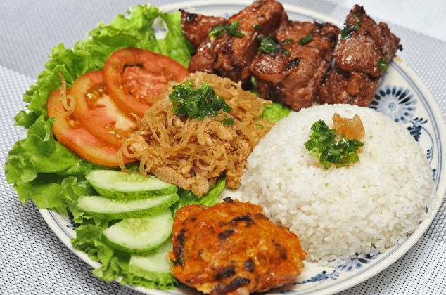 Cơm tấm Thuận Kiều là một địa chỉ ăn ngon ở quận 1 Cơm tấm Thuận Kiều là một địa chỉ ăn ngon ở quận 1