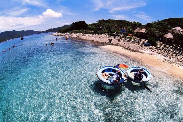 Vịnh Nha Trang điểm sáng trên bản đồ du lịch Nha Trang