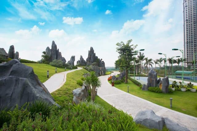 Những hòn non bộ này lại rất Việt Nam