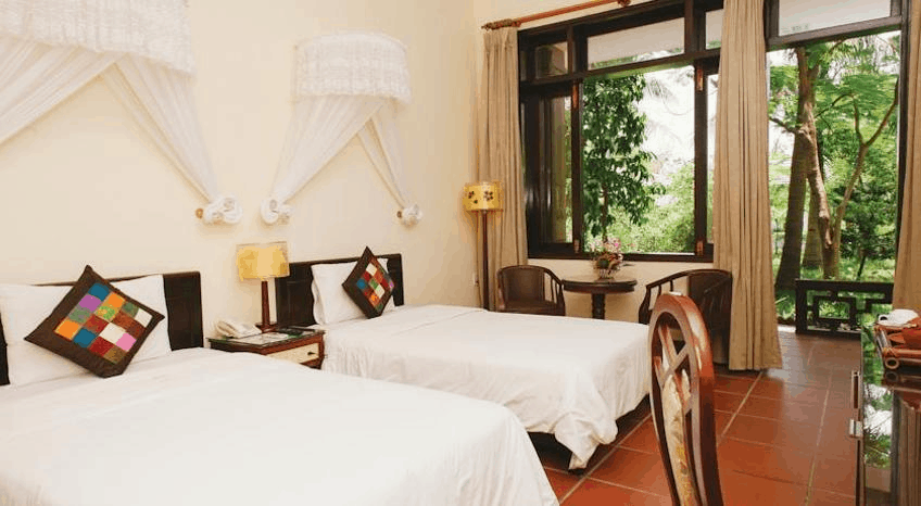 Lăng Cô Beach Resort 01