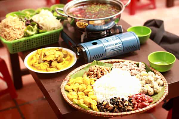 lẩu ốc bà Lương