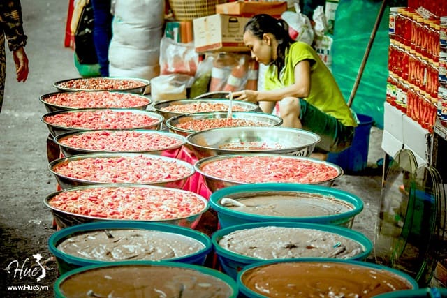 Các loại mắm Huế mua ở chợ Đông Ba 
