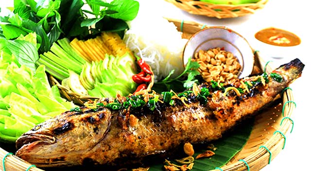 Một số loại rau sống ăn cùng (Ảnh: ST)