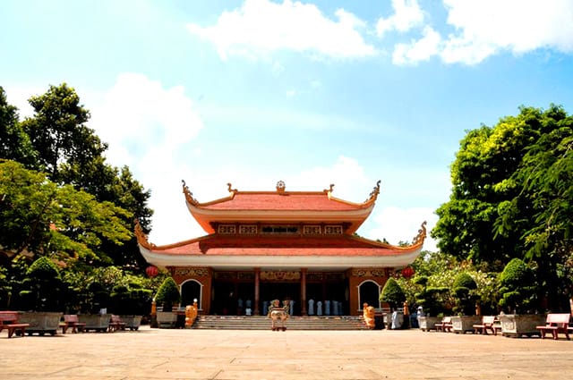 Tòa đại điện Tòa đại điện