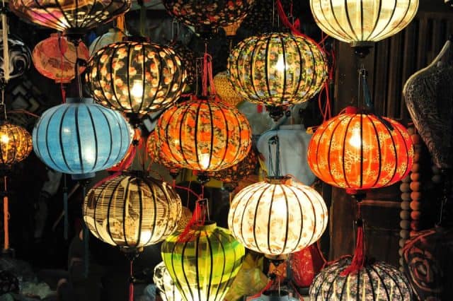 đèn lồng truyền thống hội an