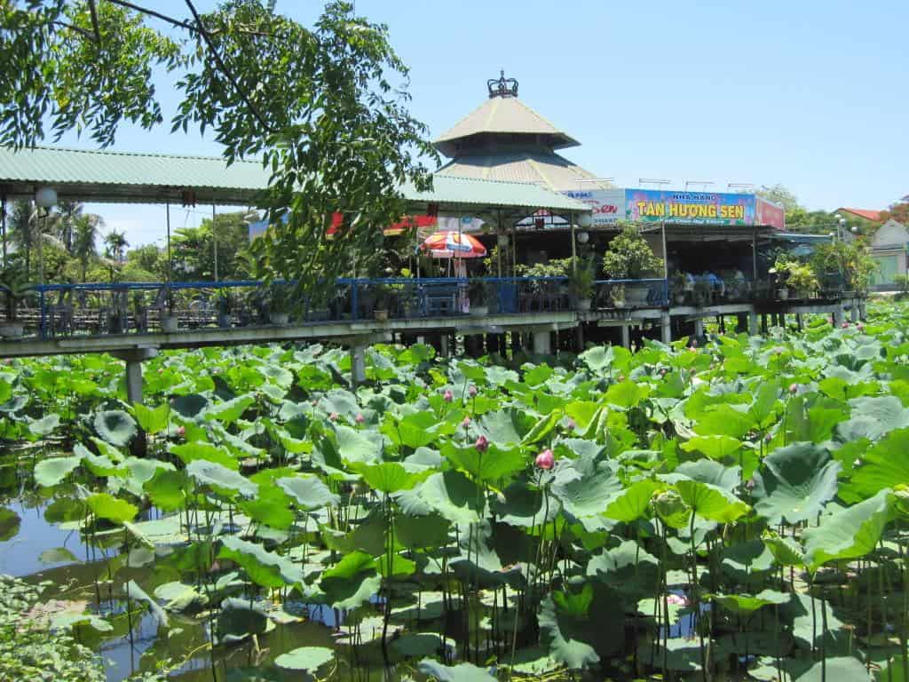 Nhà hà ng ngon ỠHuế 04