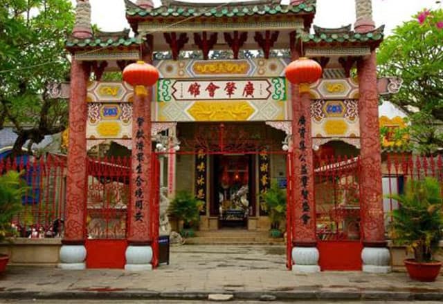 Hội quán Quảng Đông (Ảnh: ST)