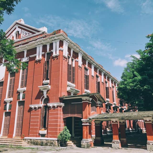 Trường Quốc học Huế 08