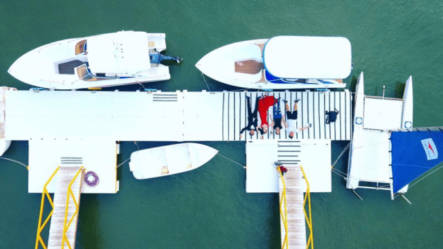 Thỏa sức vui chơi cùng nhóm bạn