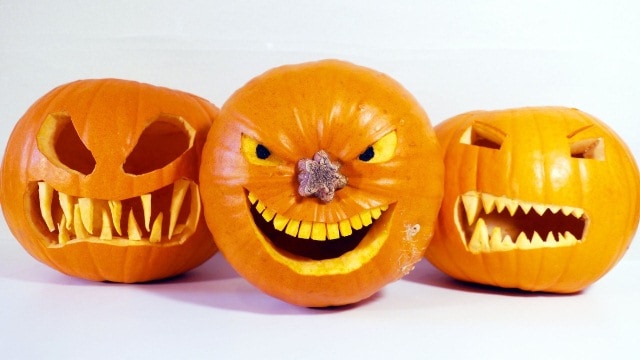 Quà hallowen là những quả bí ngô với nhiều trạng thái dành cho bạn gái