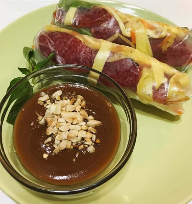 Bò bía mặn - đặc sản Đà Lạt 