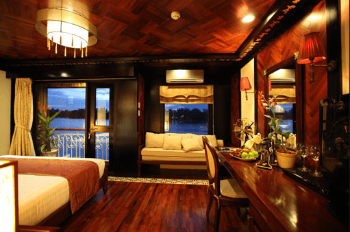 Cabin La Marguerite Cruise được thiết kế sang trọng, hiện đại Cabin La Marguerite Cruise được thiết kế sang trọng, hiện đại