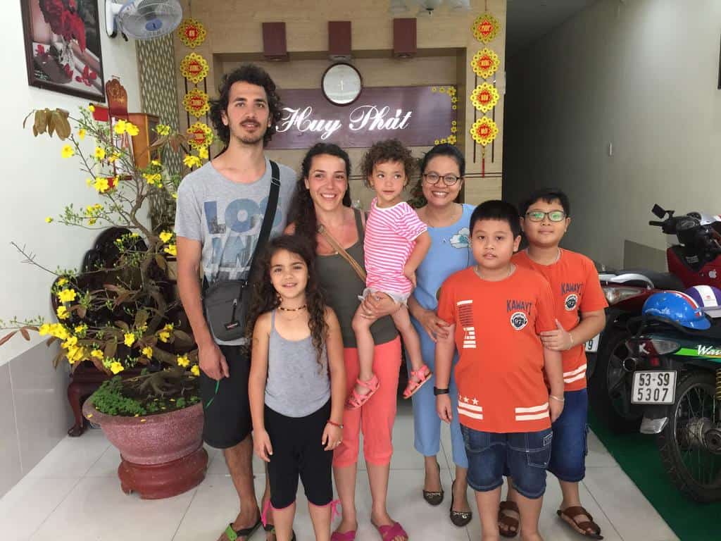 Hình ảnh được chụp tại khách sạn Huy Phát Hotel