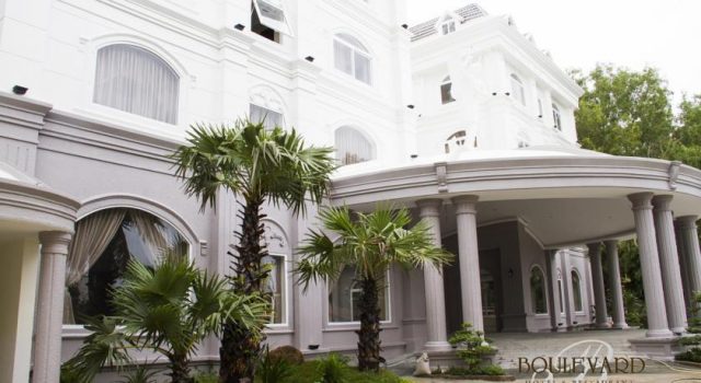 Khách sạn Boulevard Hotel Khách sạn Boulevard Hotel