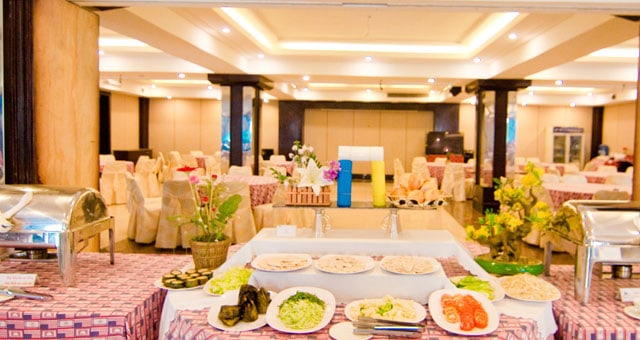 Nhà hàng xa hoa trong khách sạn Kiều Anh Nhà hàng xa hoa trong khách sạn Kiều Anh