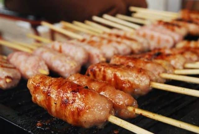 Nem nướng - đặc sản Đà Lạt 