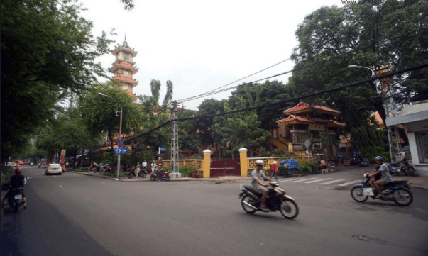 Nét đặc biệt của chùa Xa Lợi đó chính là tháp 7 tầng Nét đặc biệt của chùa Xa Lợi đó chính là tháp 7 tầng