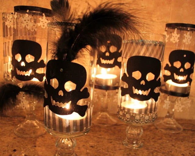 quà tặng halloween là những chiếc đèn lồng