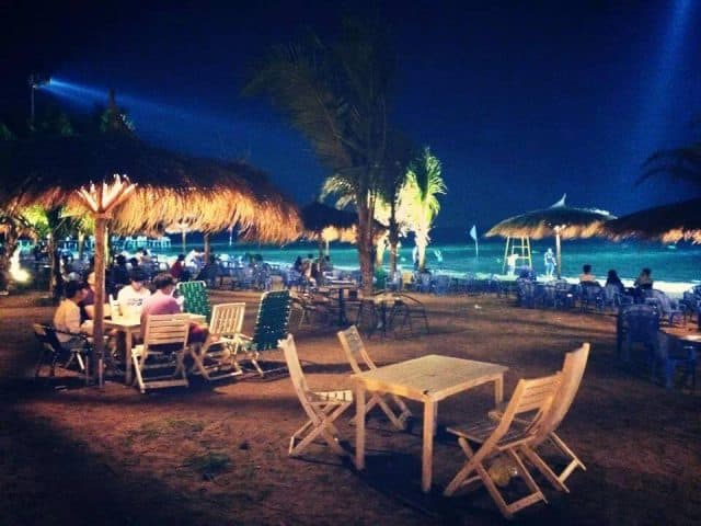 Dành trọn một buổi tối tuyệt vời tại bãi tắm Cần Thơ