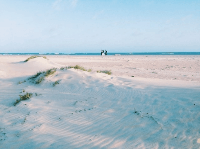 Bãi biển hoàng sơ (sưu tầm) khu du lịch ở vũng tàu