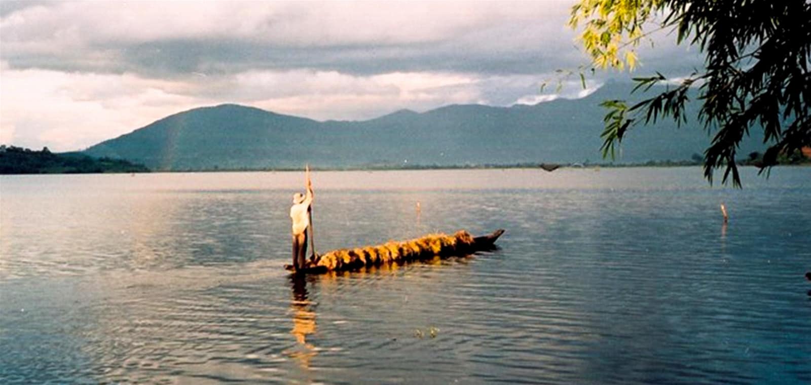 Khung cảnh yên bình của Hồ Lak - Buôn Jun. (Ảnh ST)