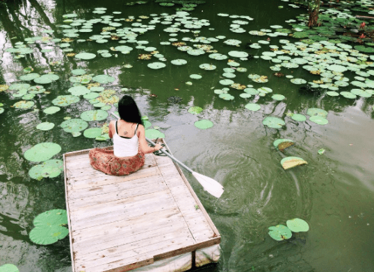 Hòa mình vào với thiên nhiên xanh mát Hòa mình vào với thiên nhiên xanh mát