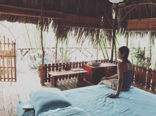 Không gian chòi lá đơn sơ, gần gũi với thiên nhiên Không gian chòi lá đơn sơ, gần gũi với thiên nhiên